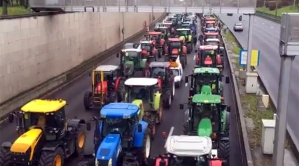 Furia fermierilor se extinde în Spania. Urmează o serie de mobilizări