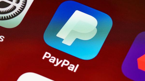 Paypal se alătură companiilor tehnologice care fac disponibilizări în masă