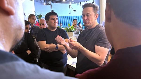 Salariul de 55 miliarde $ a lui Musk, anulat de un tribunal