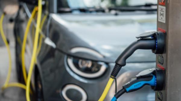 Vânzările de mașini electrice din Marea Britanie au depășit pragul de un milion 