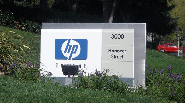 Hewlett-Packard reclamă 4 miliarde de dolari, pentru că a fost păcălit