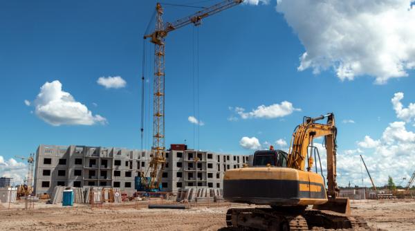 Reuters: Piața imobiliară germană este în declin. Numărul autorizațiilor a scăzut drastic