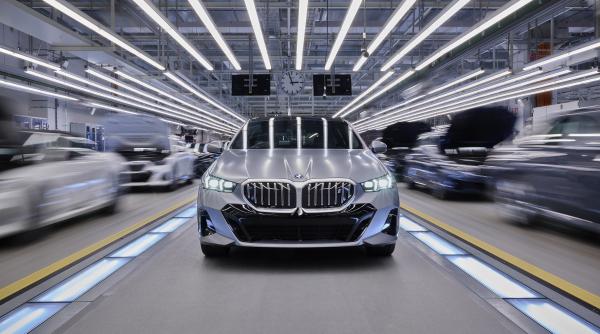 BMW investește în România și angajează sute de oameni