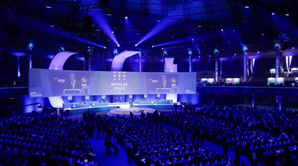 PPE susține și cere aderarea României și Bulgariei la Schengen