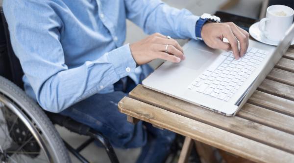 Un nou beneficiu pentru persoanele cu dizabilități. Propunerea a trecut de Senat