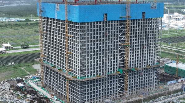 China a construit o baterie mare cât un bloc de locuințe 