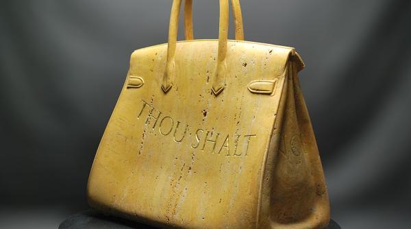 Hermès, dată în judecată pentru că vinde gențile Birkin în funcție de profilul clienților