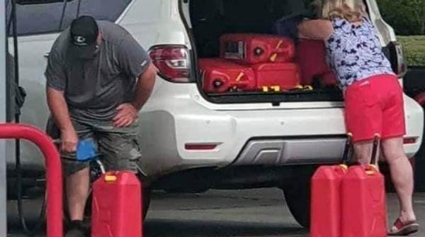 O nouă scumpire a carburanților! Cât costă astăzi litrul de benzină sau motorină