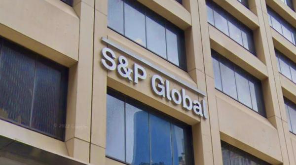 Standard & Poor's confirmă ratingurile României dar avertizează asupra deficitului bugetar