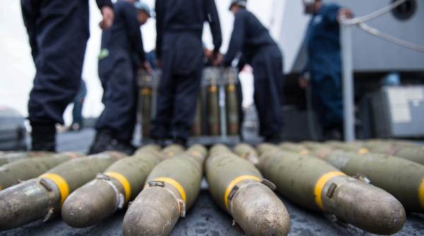 Guvernul vrea eficientizarea companiilor de stat din apărare care au datorii