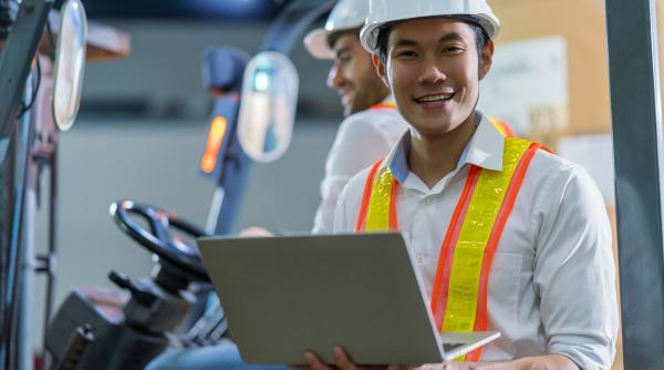 China: Economia a depășit așteptările în primul trimestru