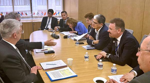 Boloș, întâlnire cu FMI, Banca Mondială și agențiile de rating S&P și Moody's