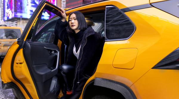 Luxul tehnologic la volan: Producătorii auto nu mai știu ce să inventeze