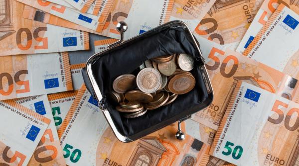 Un român norocos poate deveni, duminică, milionar în euro