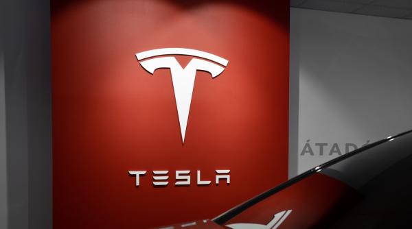 Tesla a dat în judecată o companie indiană care i-a furat numele