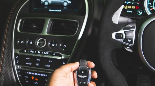 Aston Martin a suferit pierderi cu 90% mai mari în primul trimestri din an