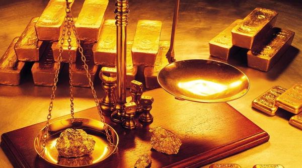 Aurul a recăpătat curaj și câștigă teren 