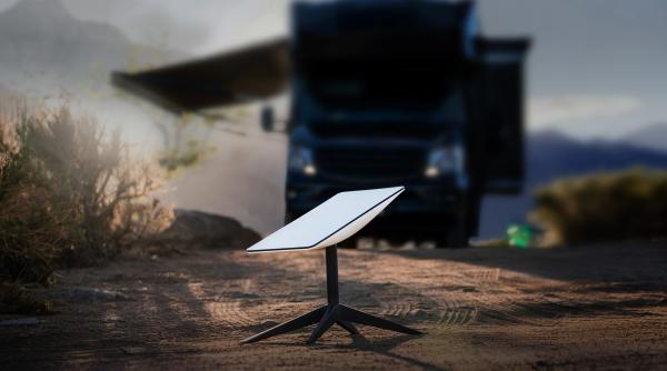 Serviciile Starlink, afectate de furtuna solară