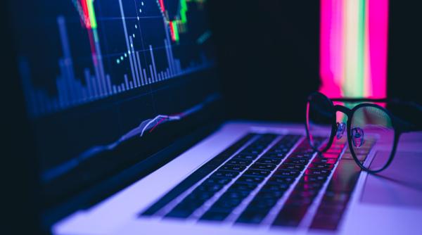 Sectorul auto, vulnerabil la răspunsul Chinei împotriva UE, a tras acțiunile europene în jos 