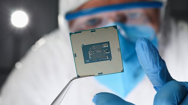 Ce sunt cipurile AI pe bază de lumină și cum funcționează