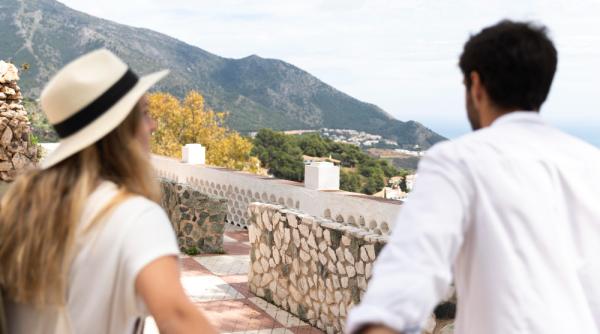 Spaniolii din Mallorca au început protestele împotriva supraturismului