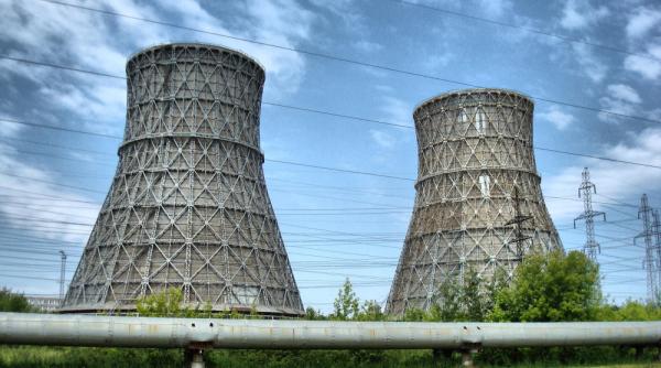 Rușii construiesc o centrală nucleară în Uzbekistan, un mare producător de uraniu