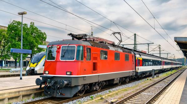 CFR Călători are nevoie de 500 de automotoare pentru a face față cererii