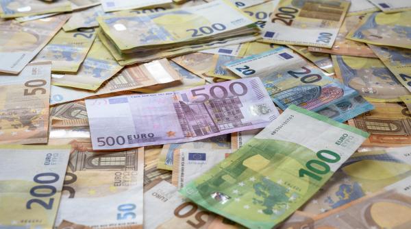 Moneda euro, pe cale să înregistreze cea mai proastă săptămână din ultimele luni