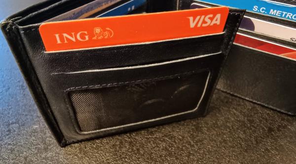 ING, anunţ important pentru clienţi. Nouă facilitate, pentru siguranţa banilor din cont