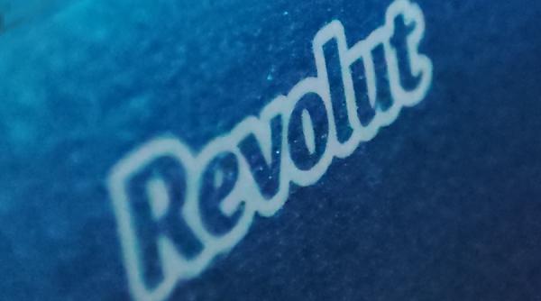 Revolut lansează primul program de loializare pan-european pentru carduri de debit, Puncte Revolut