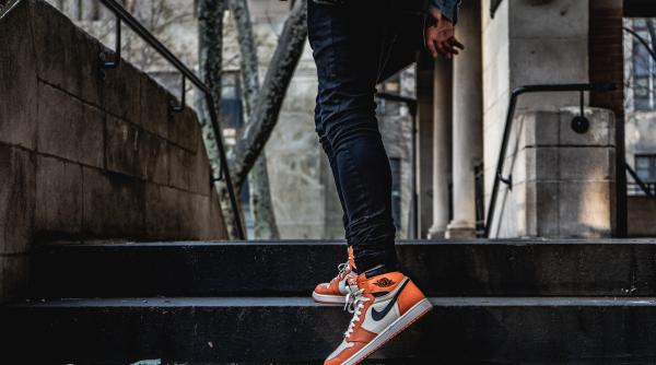 Nike pregătește o linie de pantofi sport care să o salveze de la dezastru