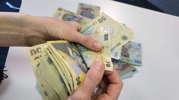 Cursul BNR. Leul a pierdut teren, aurul s-a ieftinit