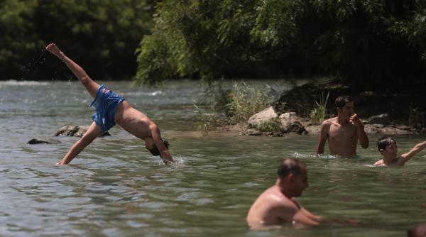 Meteo. Prognoza pentru următoarele trei zile. Când scăpăm de caniculă