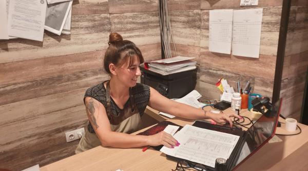 Succesul în afaceri. Angelica Popescu, antreprenor: Nu trebuie să te gândeşti cum să câştigi cât mai repede mulţi bani