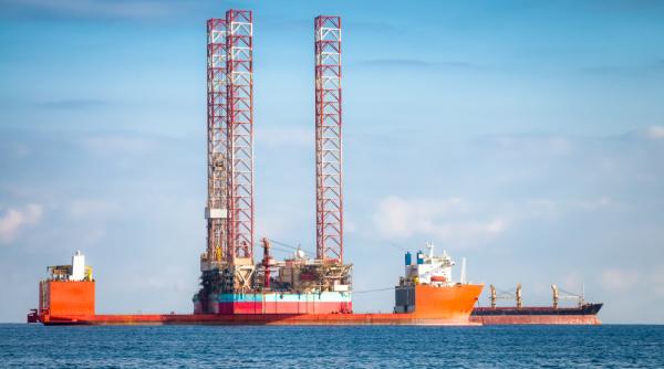 Neptun Deep. Greenpeace și-a amintit că are un e-mail vechi netrimis