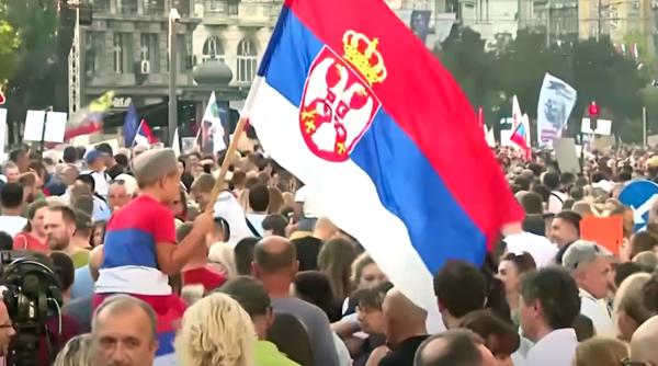 Proteste masive în Serbia împotriva exploatării litiului, un proiect de 2,4 mild. $