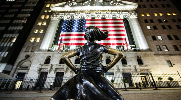 Avertismentul unui strateg: Wall Street va pierde mai mult de 20% în 2025