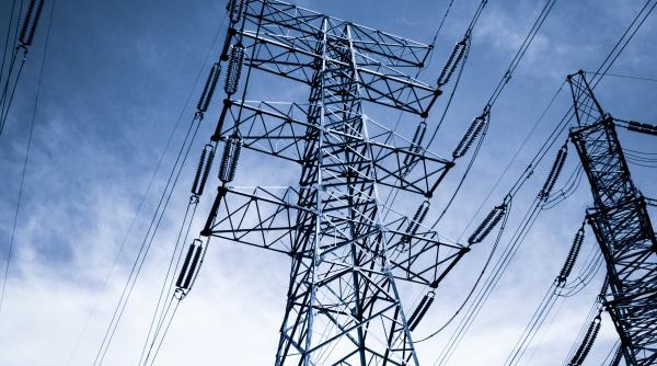 Modernizarea infrastructurii electrice în zona Geoagiu. Program de 45,8 milioane lei