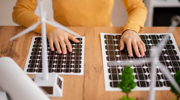 Îngreunarea proiectelor de energie regenerabilă, subiect de campanie pentru extrema dreaptă germană