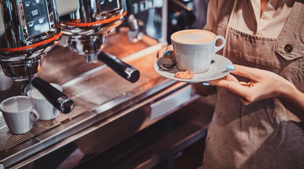 O cafea va deveni un lux? Ce se întâmplă cu prețurile