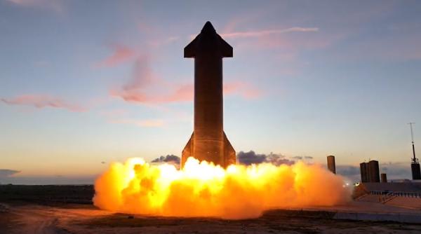 Elon Musk vrea să trimită oameni pe Marte în următorii șase ani