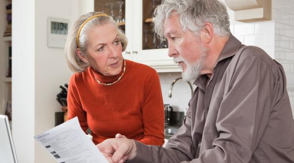 Noua Lege a pensiilor. Cine mai poate cumul pensia cu alte venituri și cine pierde acest drept!