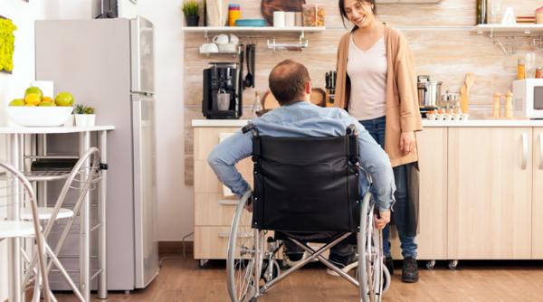 Noi beneficii pentru familiile persoanelor cu handicap. Se corectează o inechitate