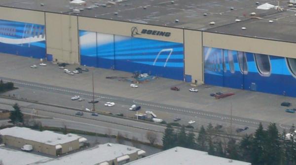 Boeing a obținut un credit de 10 miliarde de dolari de la mai multe bănci