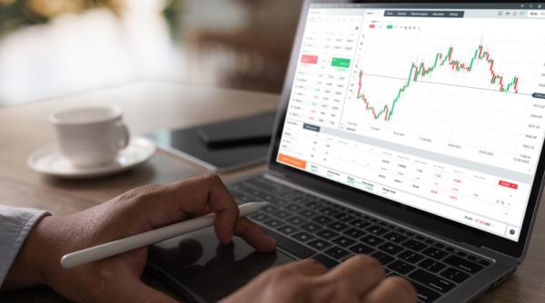 Alegerile din SUA, efecte asupra economiei României. Care sunt perspectivele - Analiză XTB