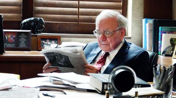 Warren Buffett se pregătește pentru ce e mai rău