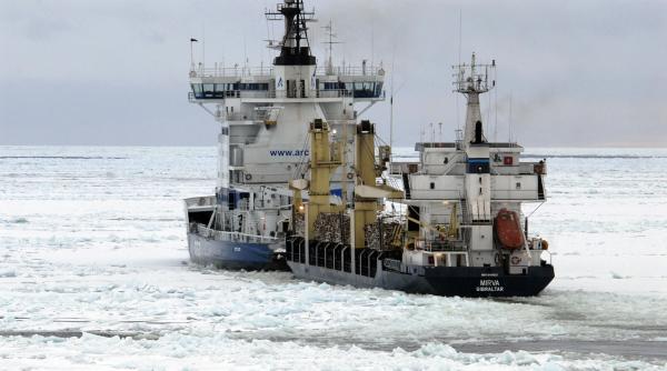 Canada, Finlanda și SUA vor construi împreună spărgătoare de gheață 