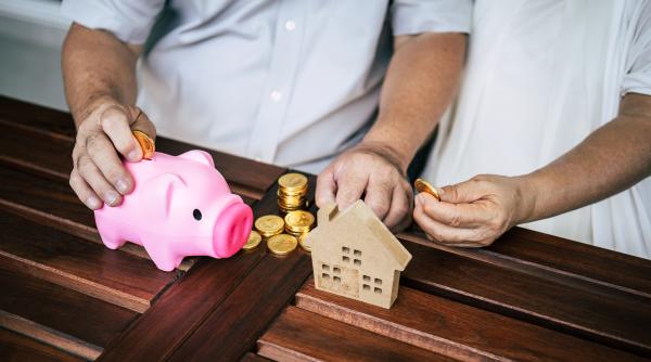 Marea Britanie vrea „megafonduri” de pensii pentru a stimula investițiile