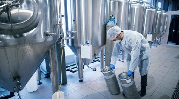 România excelează la importul de lapte