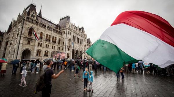 Ungaria începe să strângă cureaua. Decizie care intră în conflict cu Donald Trump